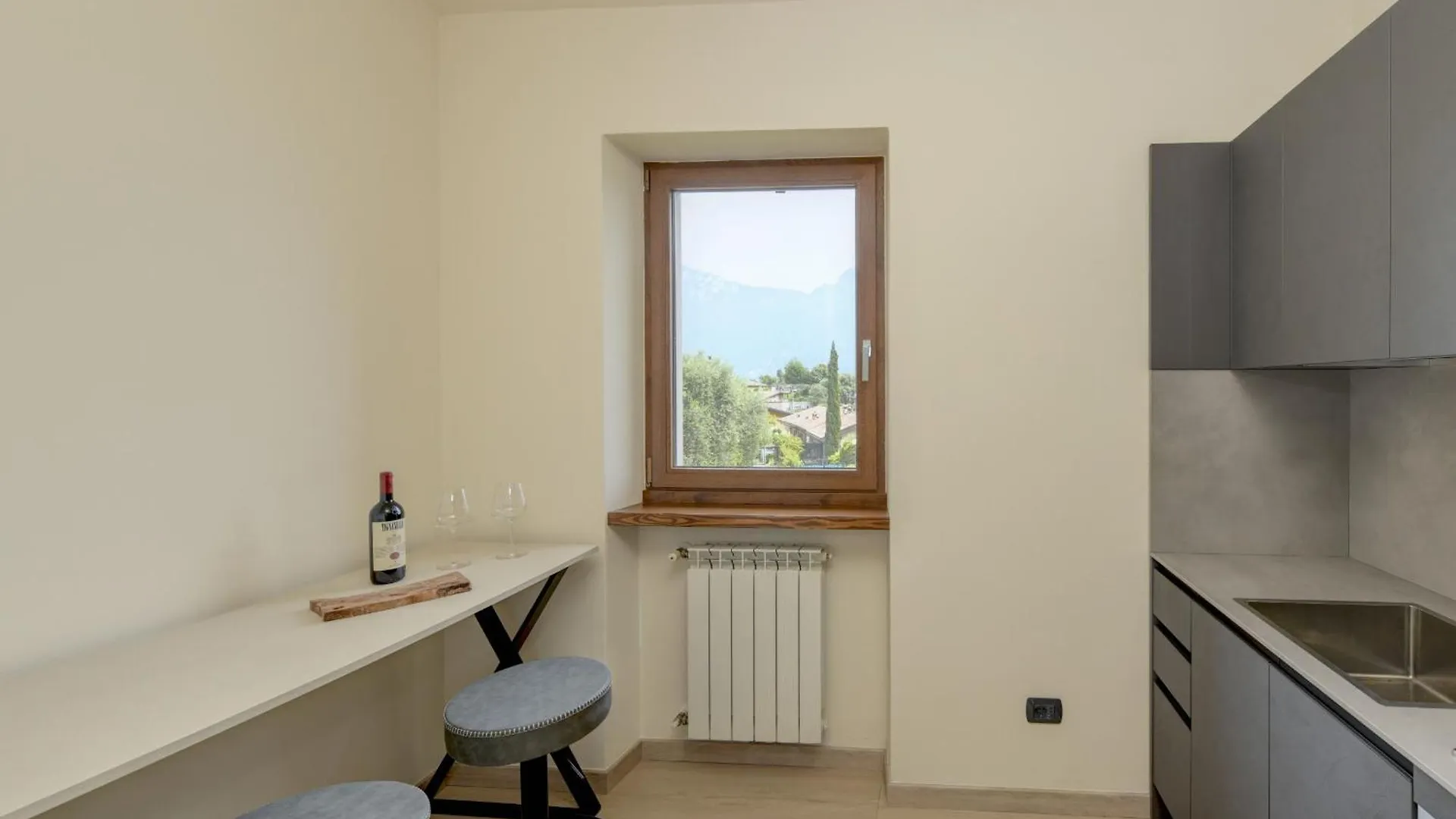 L Oliver By Garda Fewo Limone sul Garda 0*,